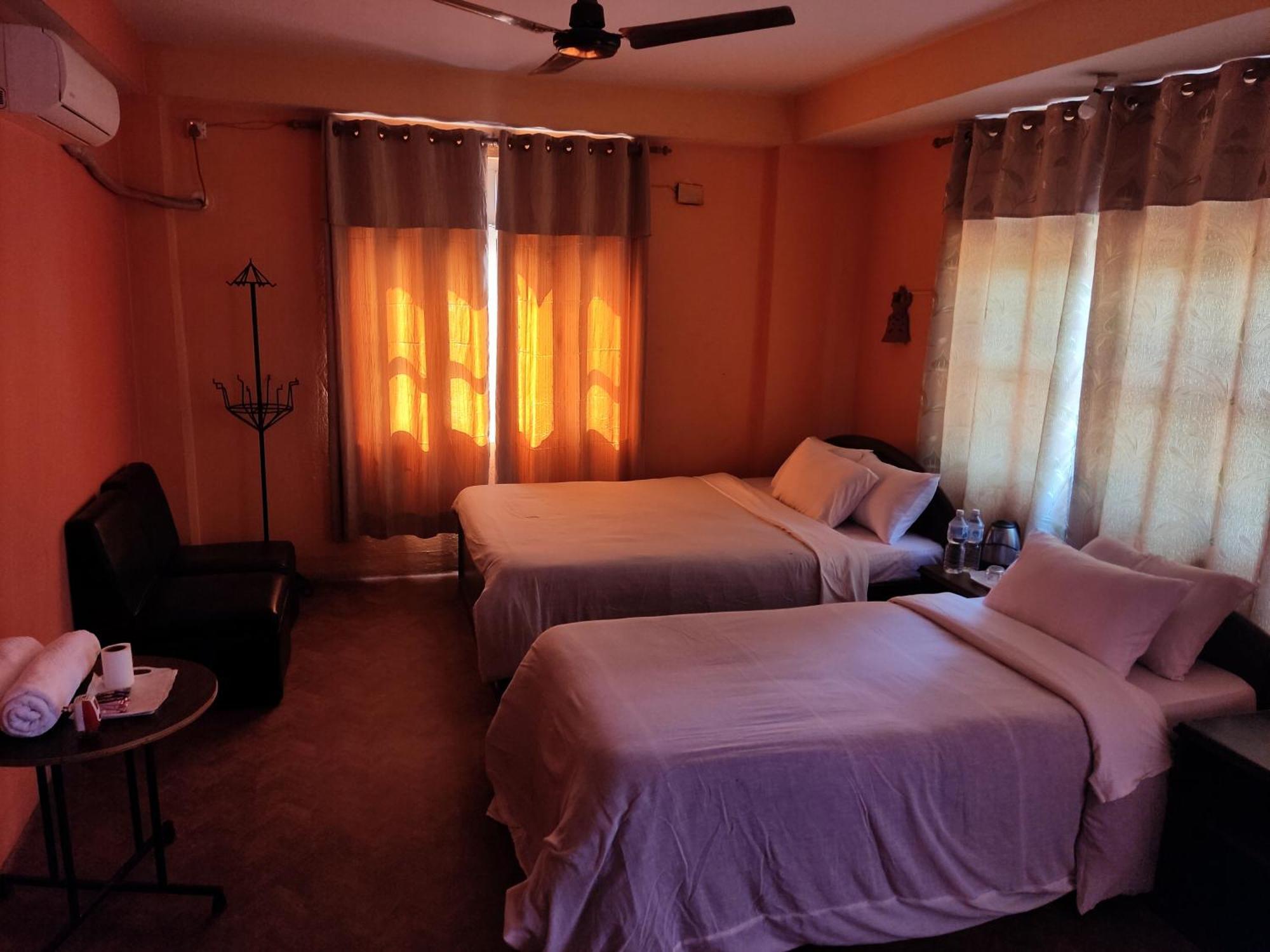 Hotel Vision Gorkhā Extérieur photo