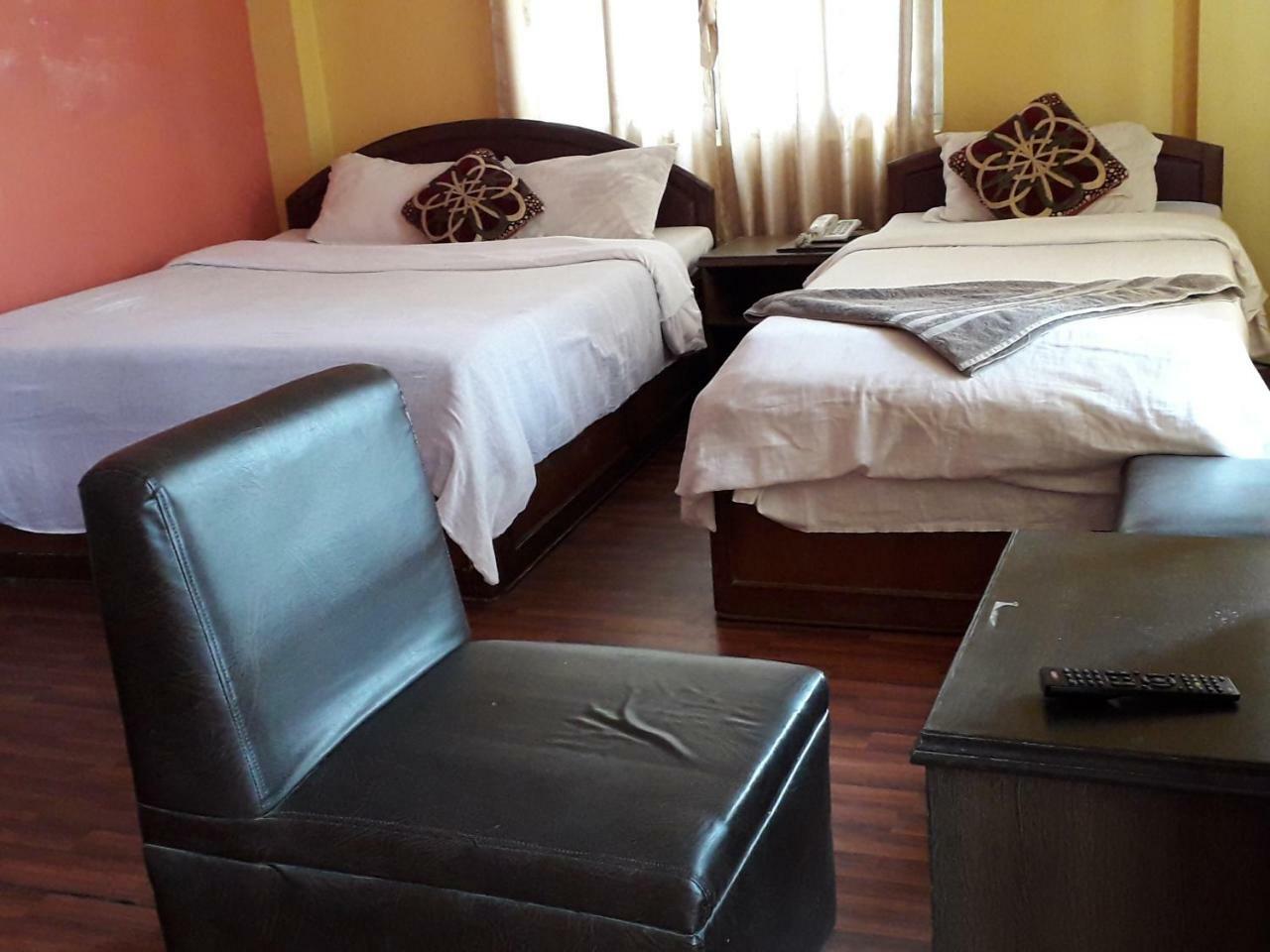 Hotel Vision Gorkhā Extérieur photo